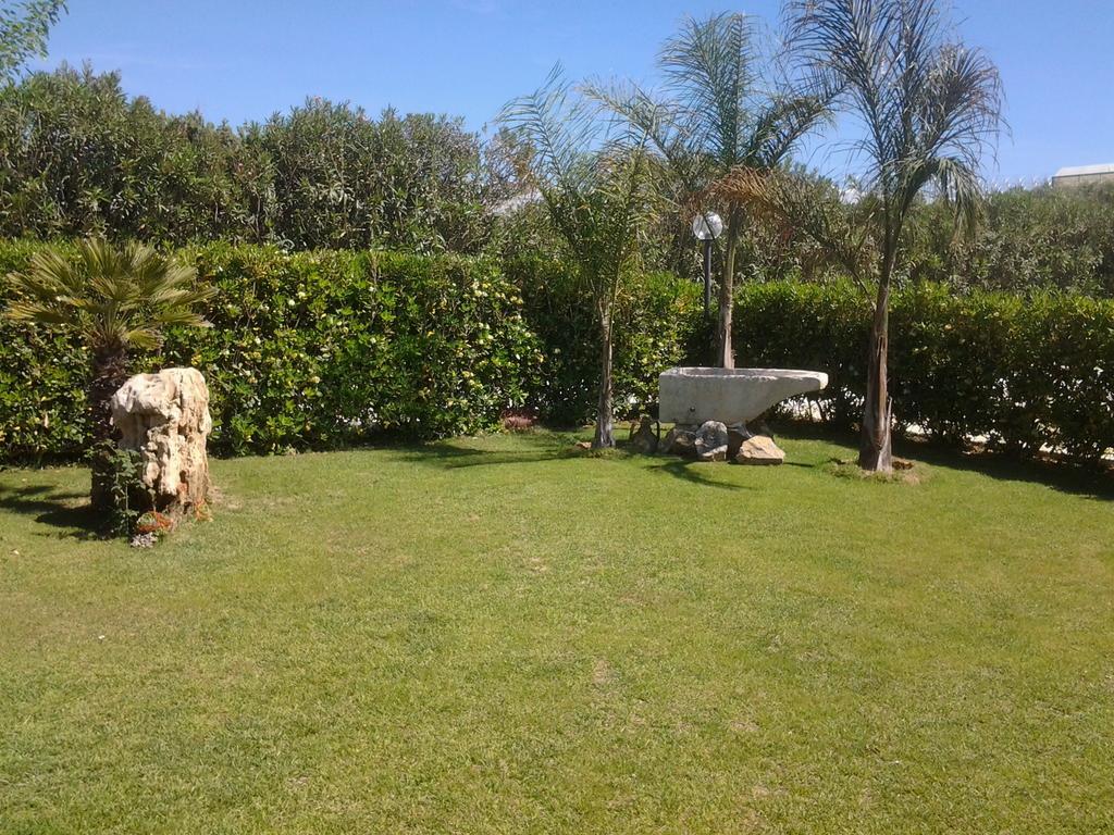 לינה וארוחת בוקר סנטה קרוצ'ה קמרינה Kamarina Land מראה חיצוני תמונה